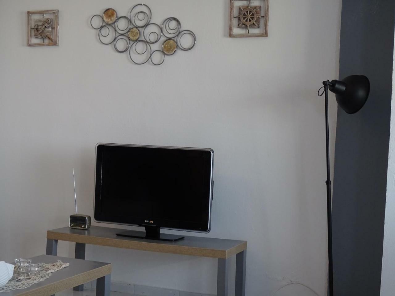 Nama Beach House Монолитос Екстериор снимка