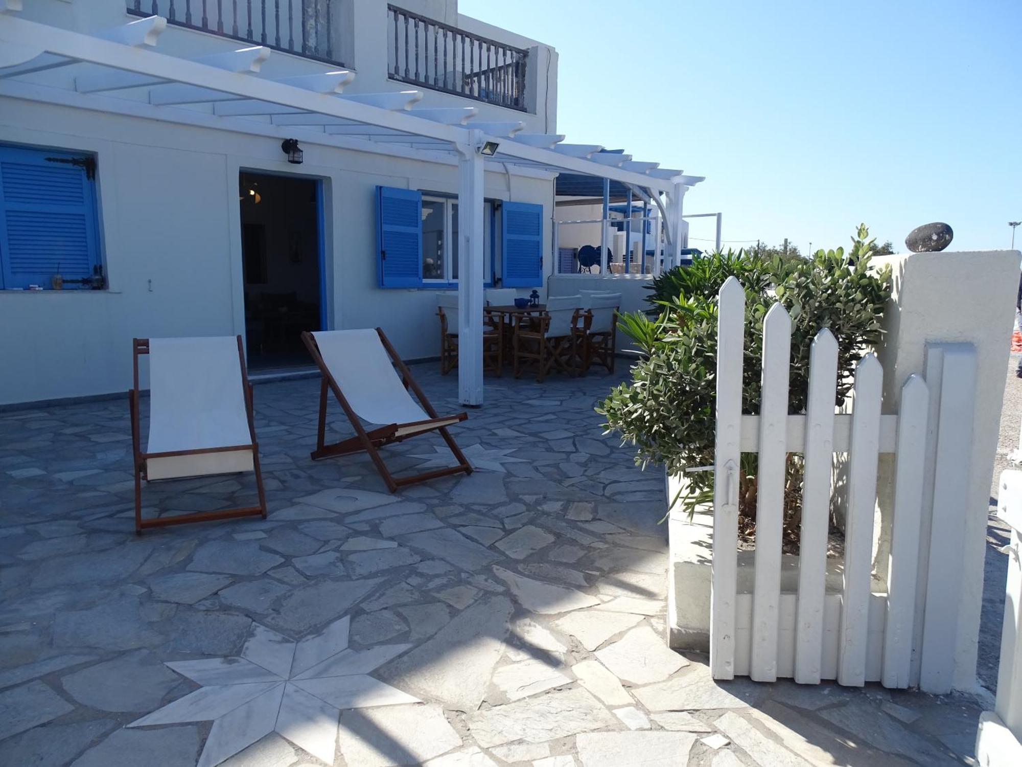 Nama Beach House Монолитос Екстериор снимка