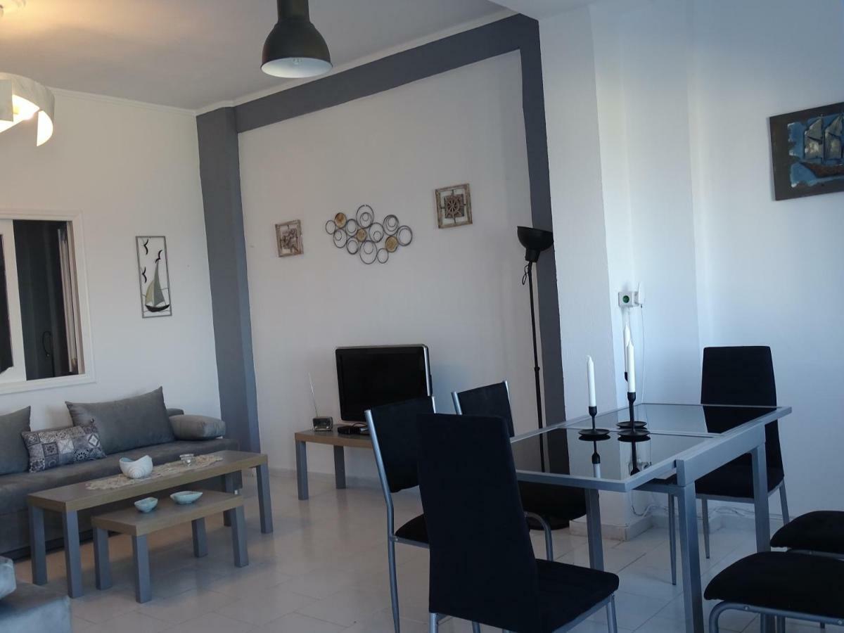 Nama Beach House Монолитос Екстериор снимка