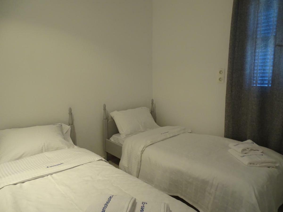 Nama Beach House Монолитос Екстериор снимка
