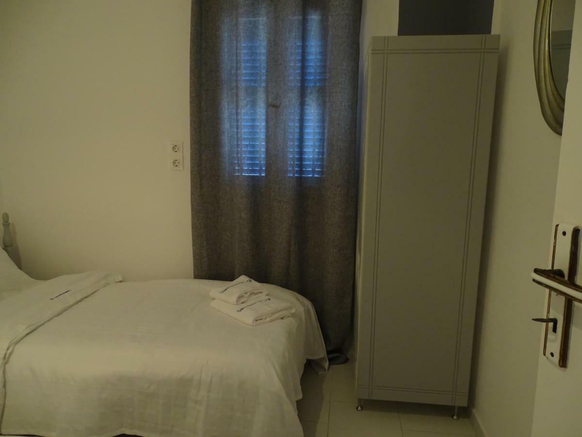 Nama Beach House Монолитос Екстериор снимка