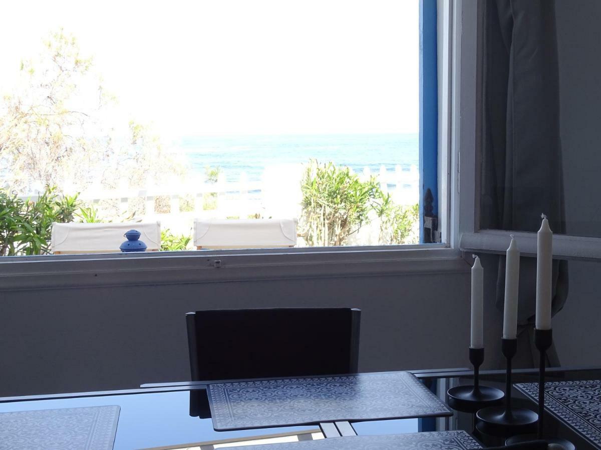 Nama Beach House Монолитос Екстериор снимка